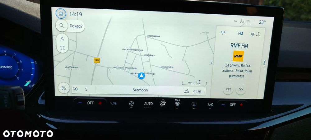Ford Focus 1.0 EcoBoost Hybrid ST-LINE X - 32