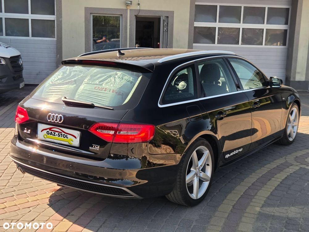 Audi A4 Avant 2.0 TDI DPF quattro S tronic S line Sportpaket - 16