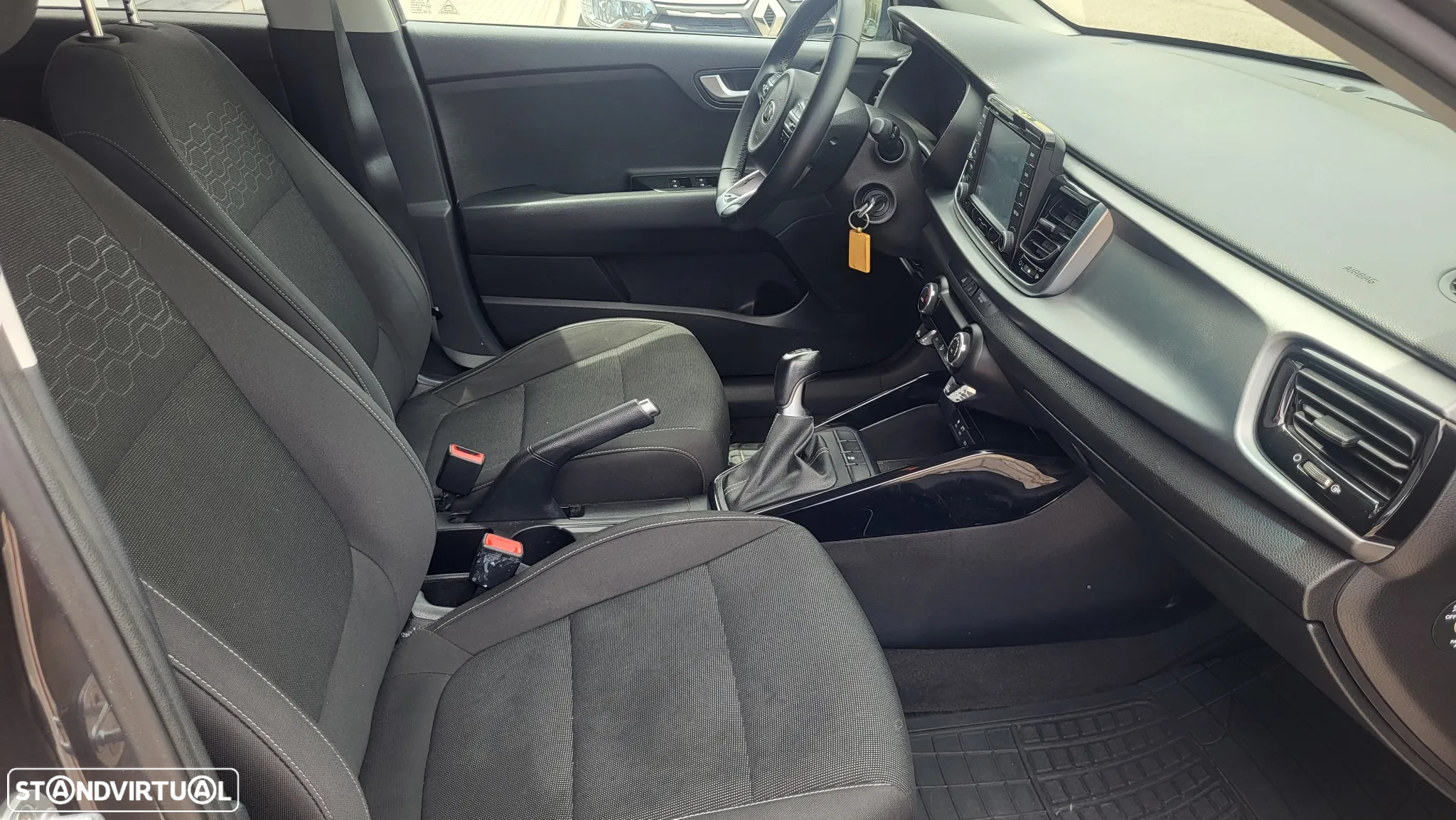 Kia Rio 1.4 CRDi TX Prime - 17