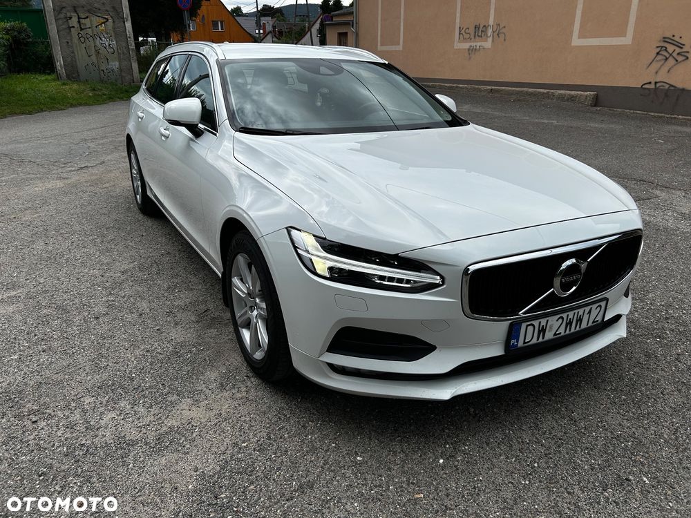 Volvo V90 D3 Geartronic Momentum, 2018