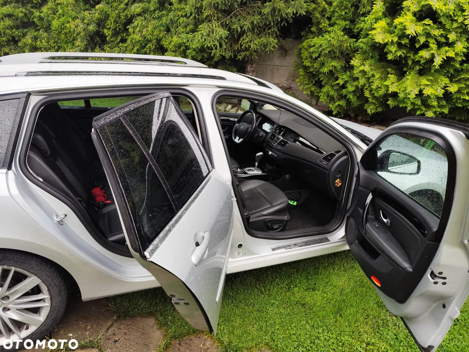 Renault Laguna 2.0 dCi Initiale ESM - 5