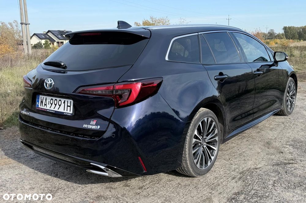 Toyota Corolla - 4