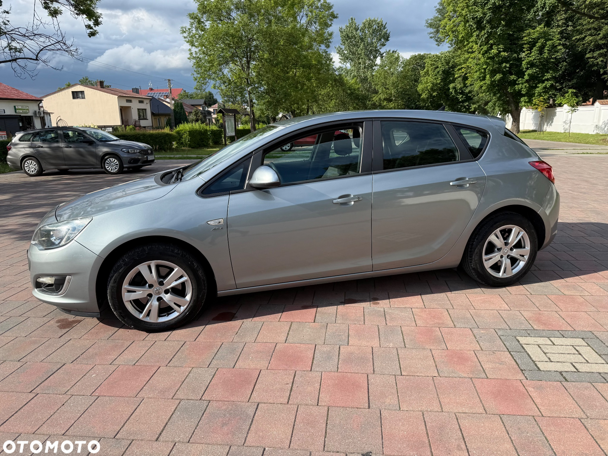 Opel Astra 1.7 CDTI DPF Active - 32