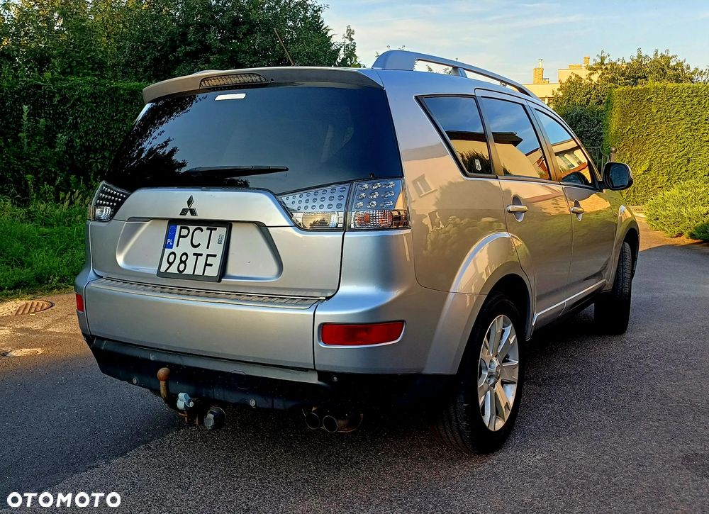Mitsubishi Outlander 2.0 DID Instyle - 11