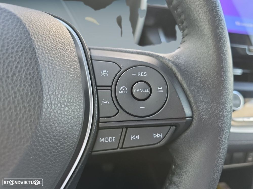 Toyota Corolla Cross 1.8 Hybrid Exclusive - 31