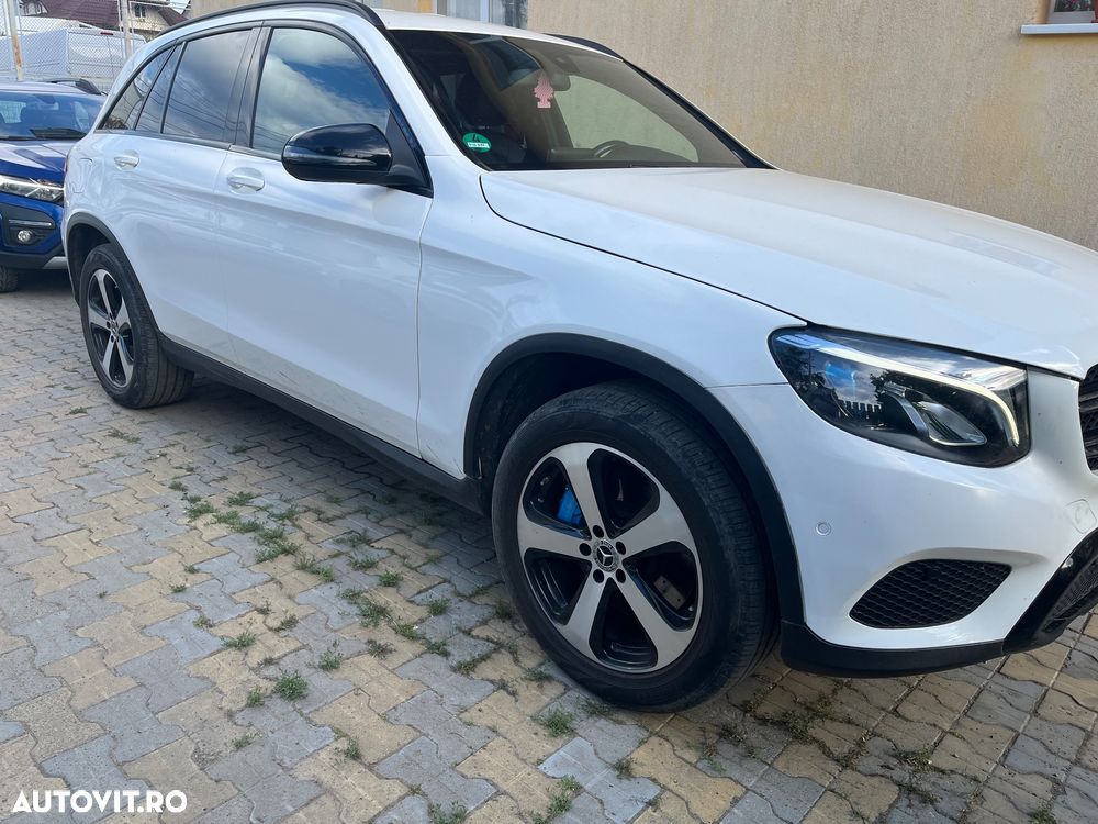 Mercedes-Benz GLC 350 e 4MATIC - 3