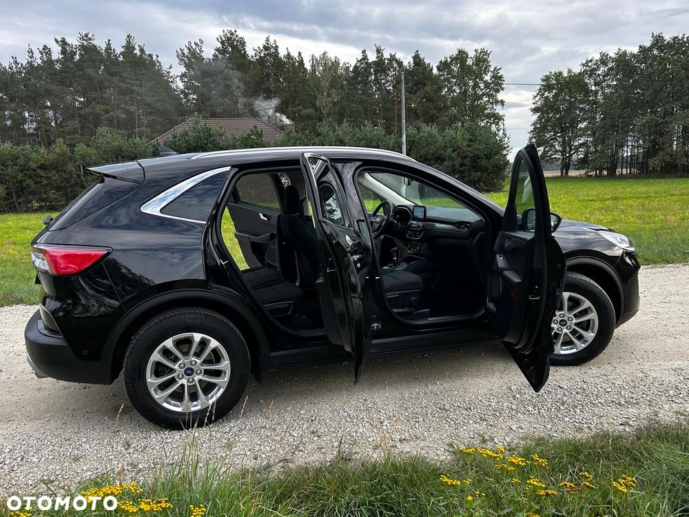 Ford Kuga - 21