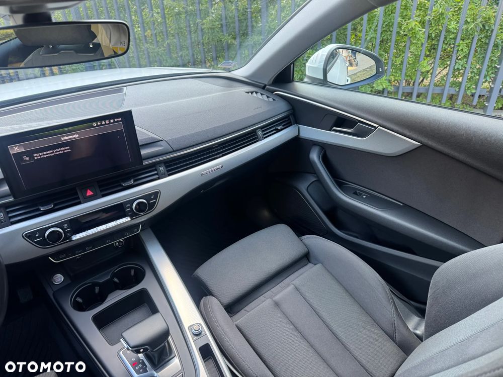 Audi A4 Allroad 2.0 TDI Quattro S tronic - 30