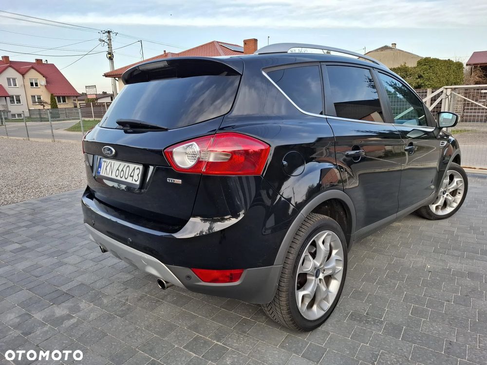 Ford Kuga 2.0 TDCi 2x4 Titanium - 7