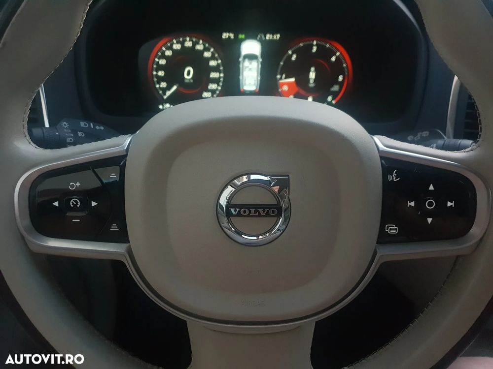 Volvo XC 90 B5 D AWD Geartronic Momentum - 13