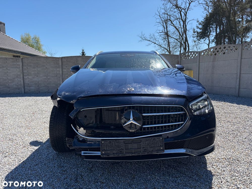 Mercedes-Benz Klasa E 220 d 9G-TRONIC - 2