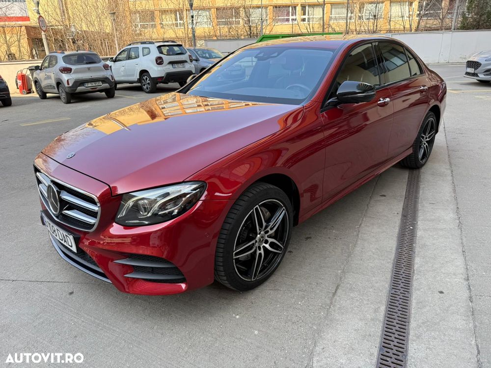 Mercedes-Benz E 200 4MATIC Aut. - 4