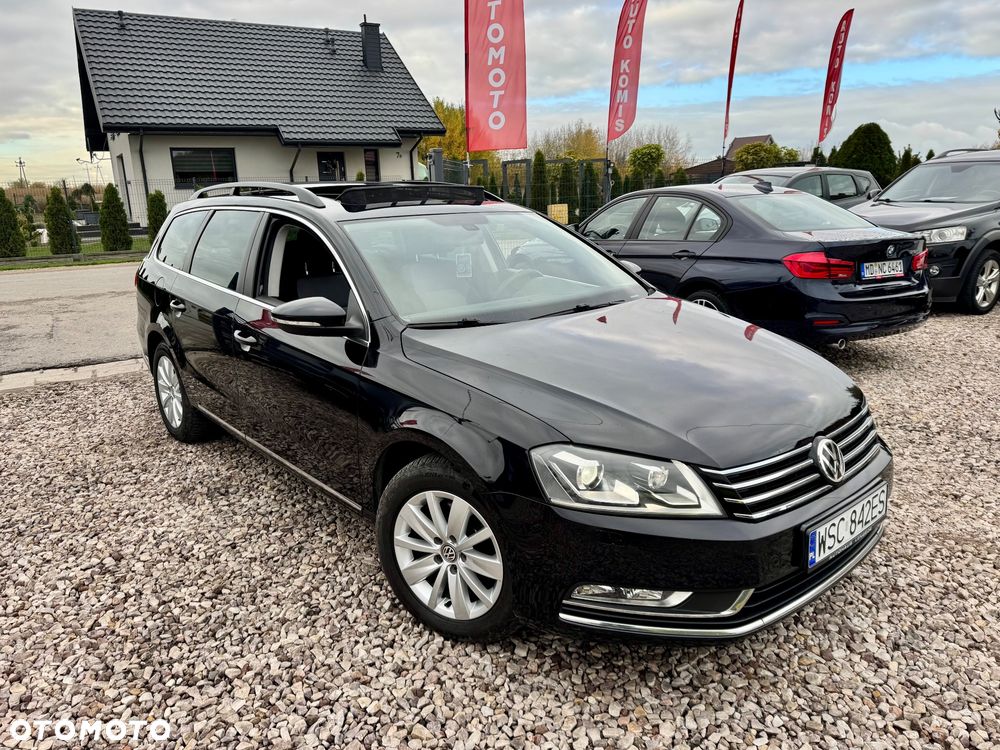 Volkswagen Passat - 1