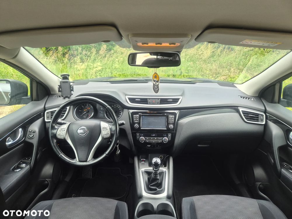 Nissan Qashqai 1.5 dCi N-Tec - 26