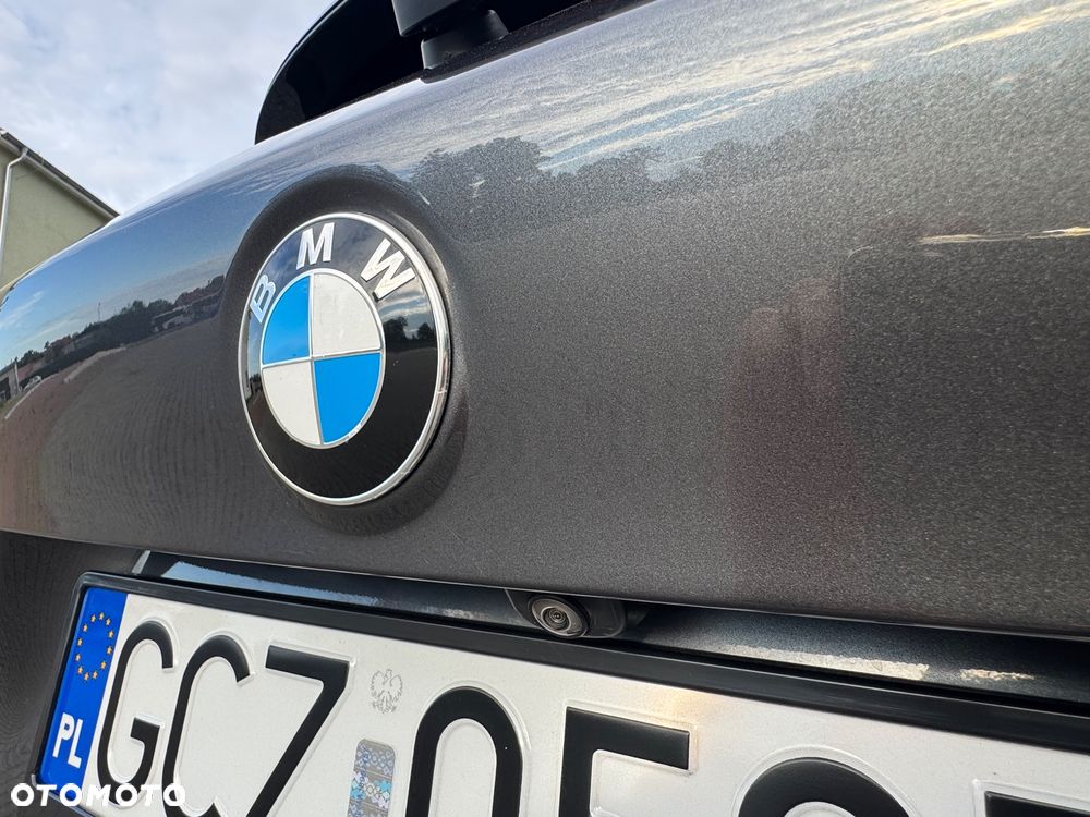 BMW X1 xDrive25i xLine - 22