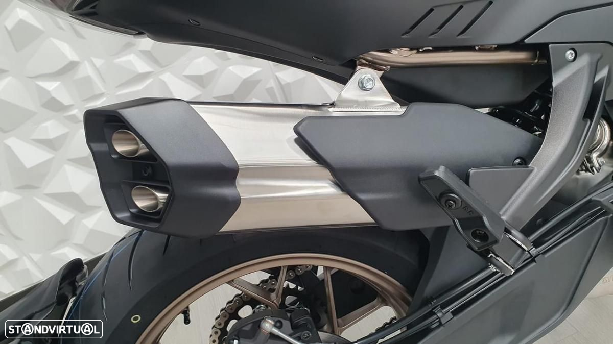 CF Moto 800NK - 7