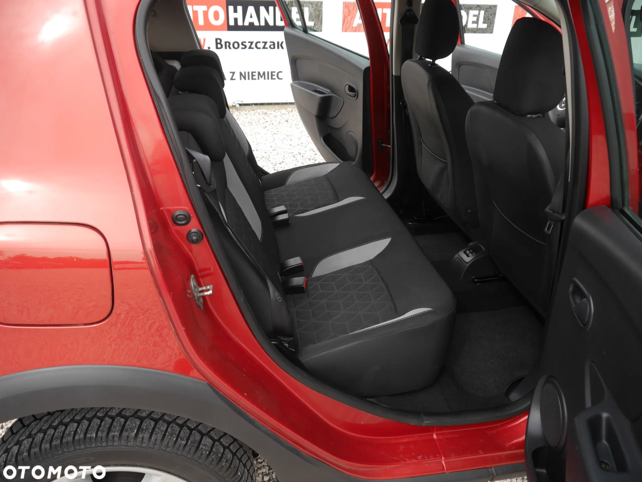 Dacia Sandero Stepway 1.5 dCi Laureate - 13
