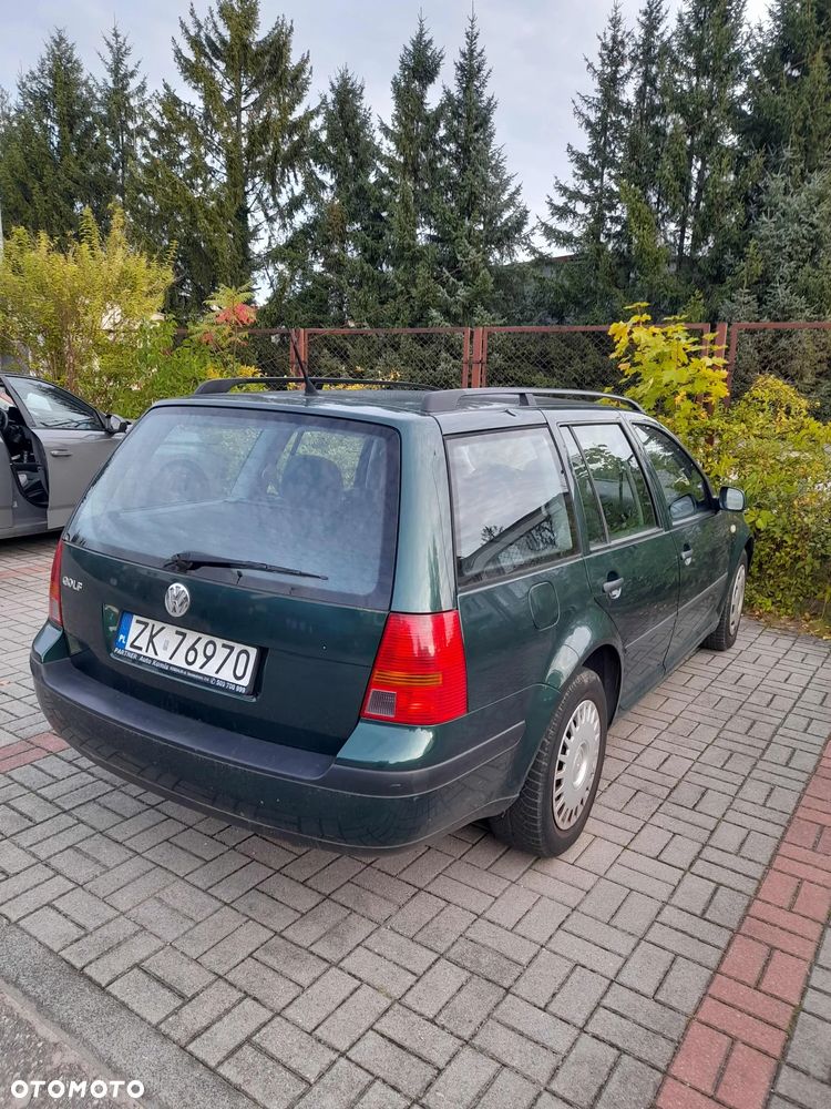 Volkswagen Golf - 18