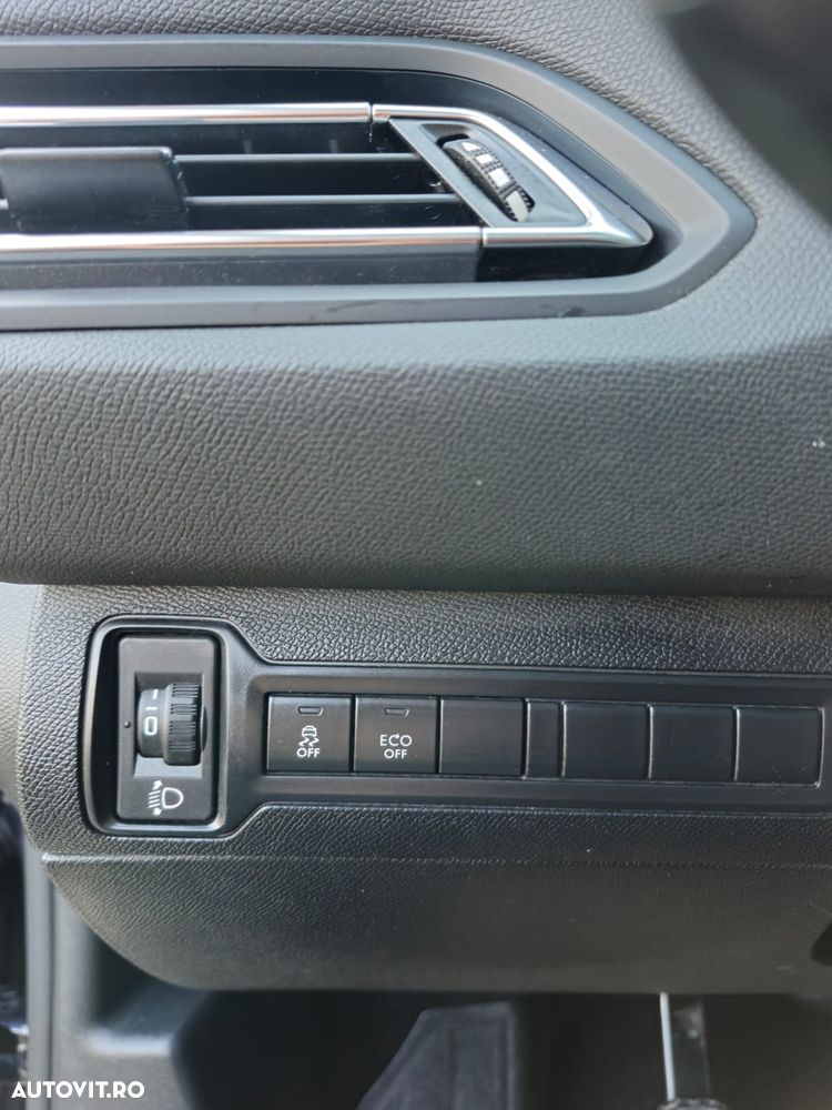 Peugeot 308 BlueHDi FAP 120 Stop&Start Style - 10