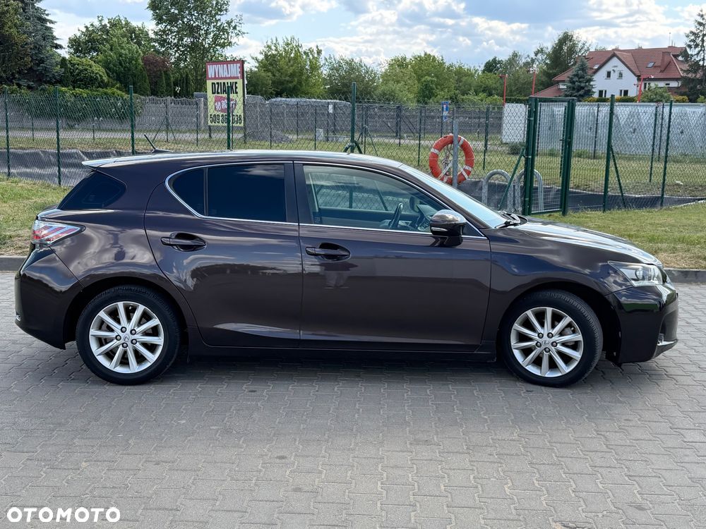 Lexus CT 200h Prestige - 5