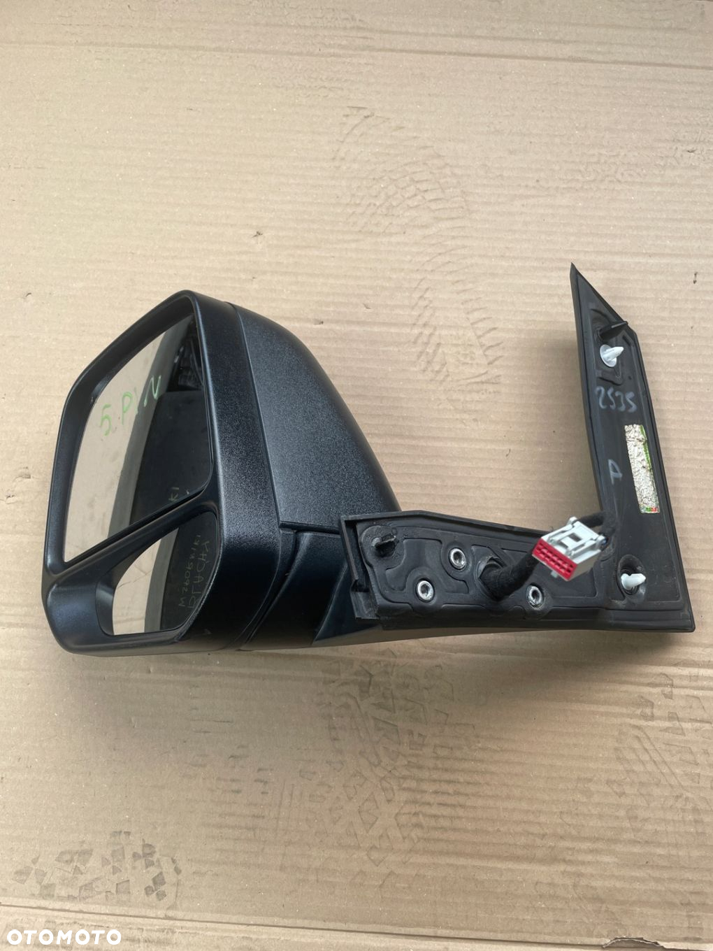 FORD TRANSIT CONNECT MK2 LUSTERKO LEWE 5 PIN - 3
