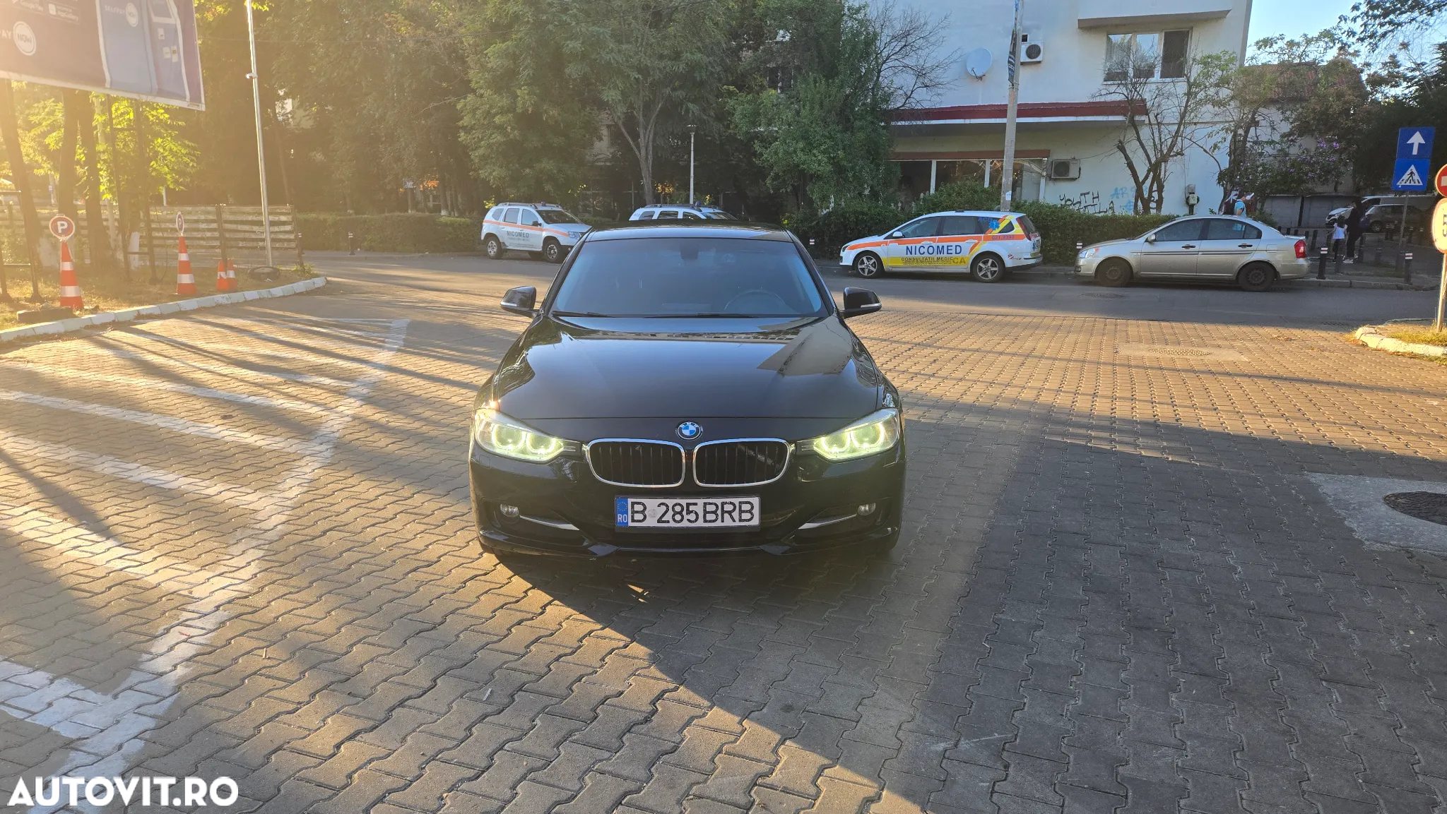 BMW Seria 3 320d - 8