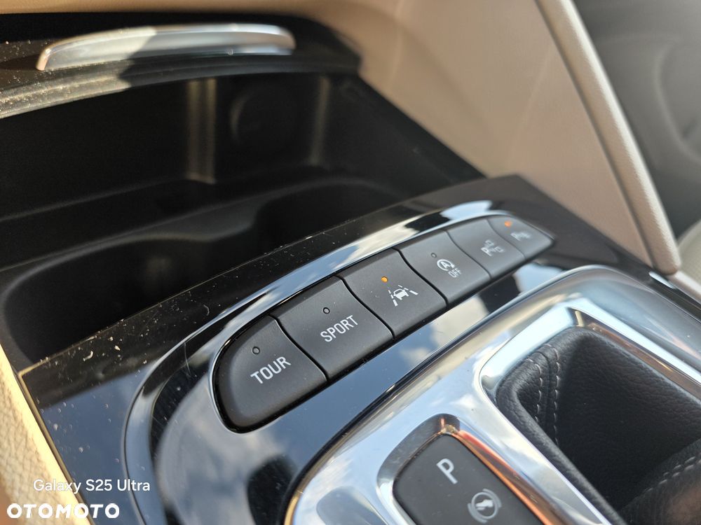 Opel Insignia Sport2.0 Direct InjTurbo 4x4 Ultimate Exclusive - 27