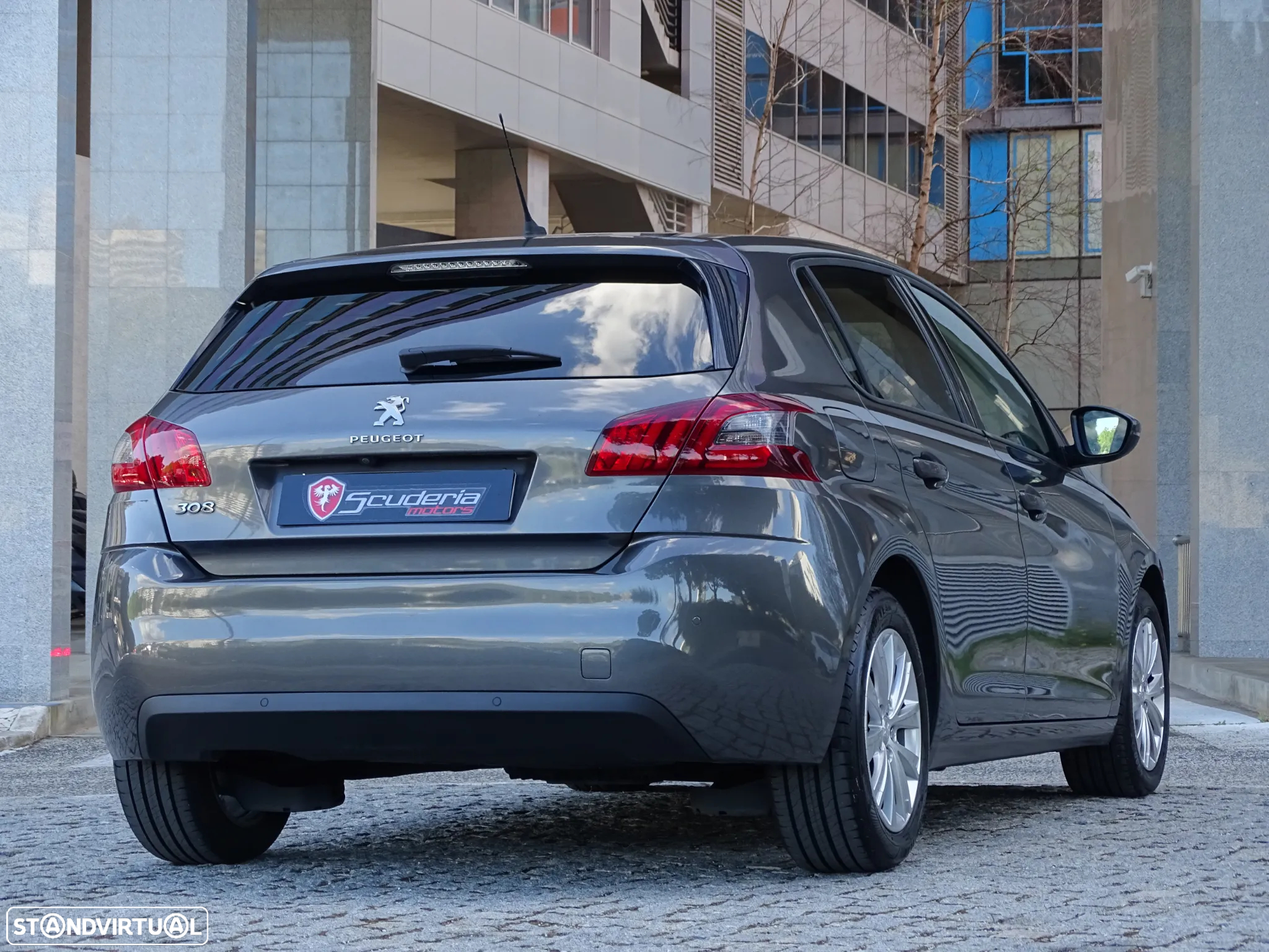 Peugeot 308 1.5 BlueHDi Style - 3