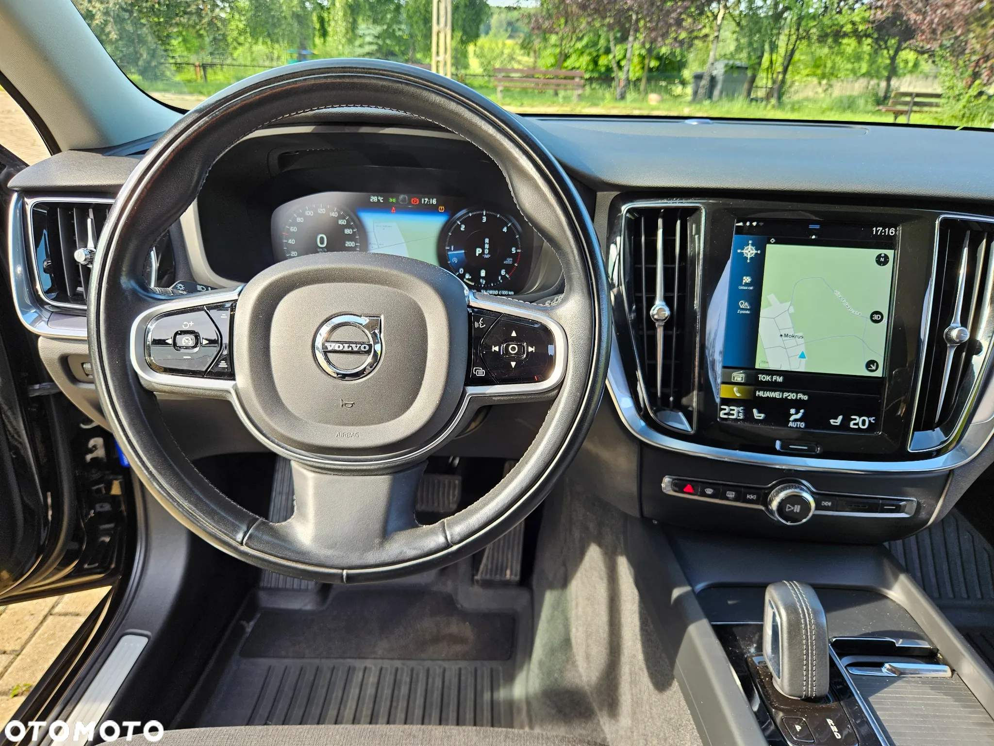 Volvo V60 D4 Momentum Pro - 22