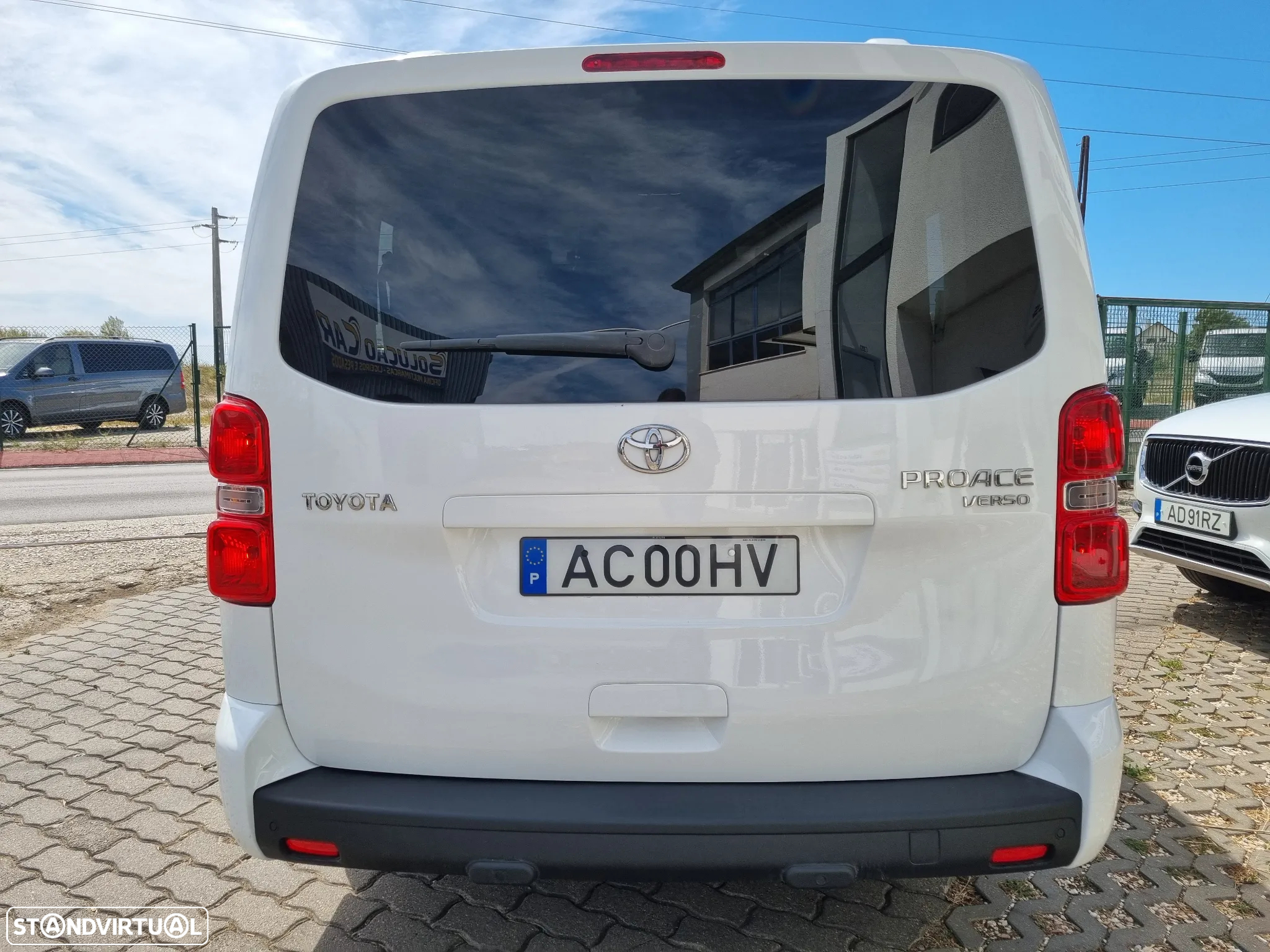 Toyota Proace Verso 1.5 D-4D L3 1.2T Comfort 9L Transporte Crianças - 10