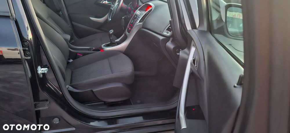 Opel Astra 1.6 Color Edition - 31