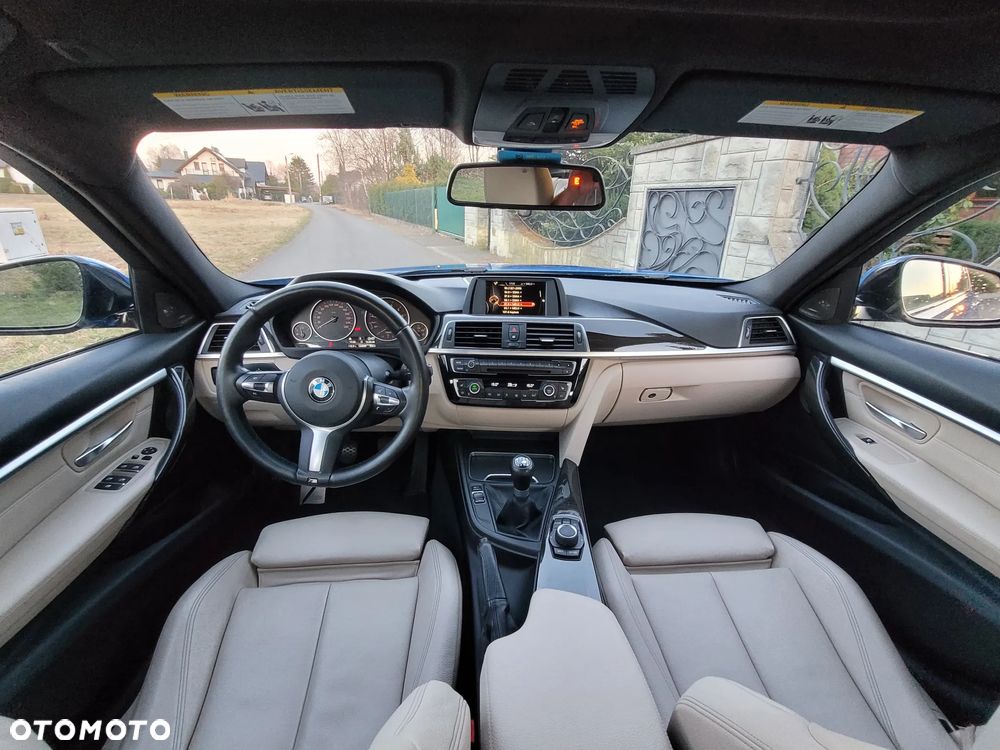 BMW Seria 3 340i xDrive M Sport Shadow - 27