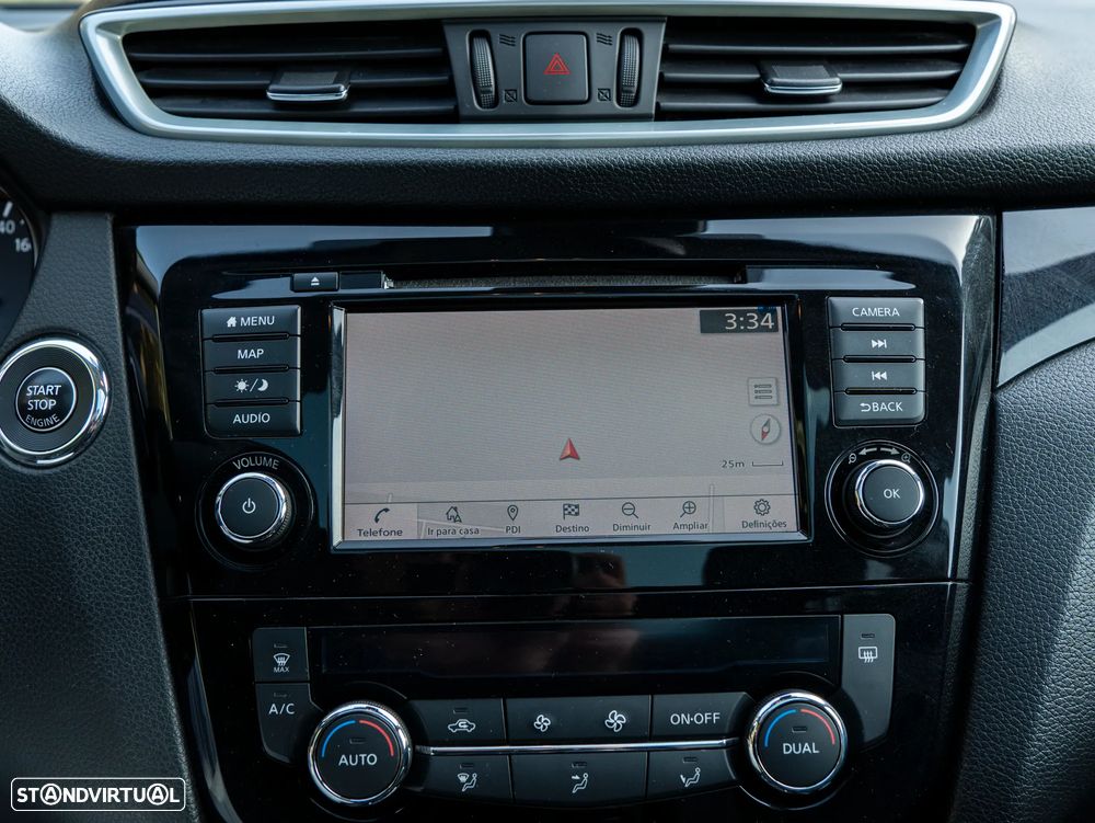 Nissan Qashqai 1.5 dCi DCT N-CONNECTA - 32