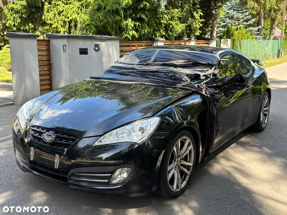 Hyundai Genesis Coupe 3.8 V6 Automatik - 1