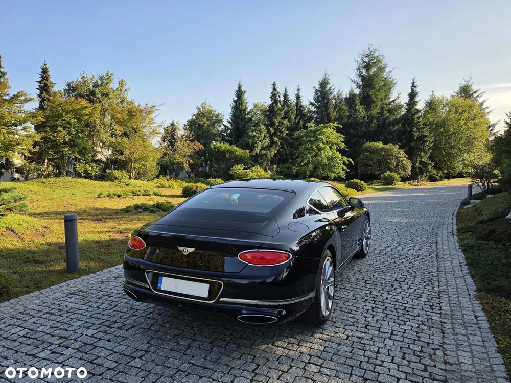 Bentley Continental GT - 5