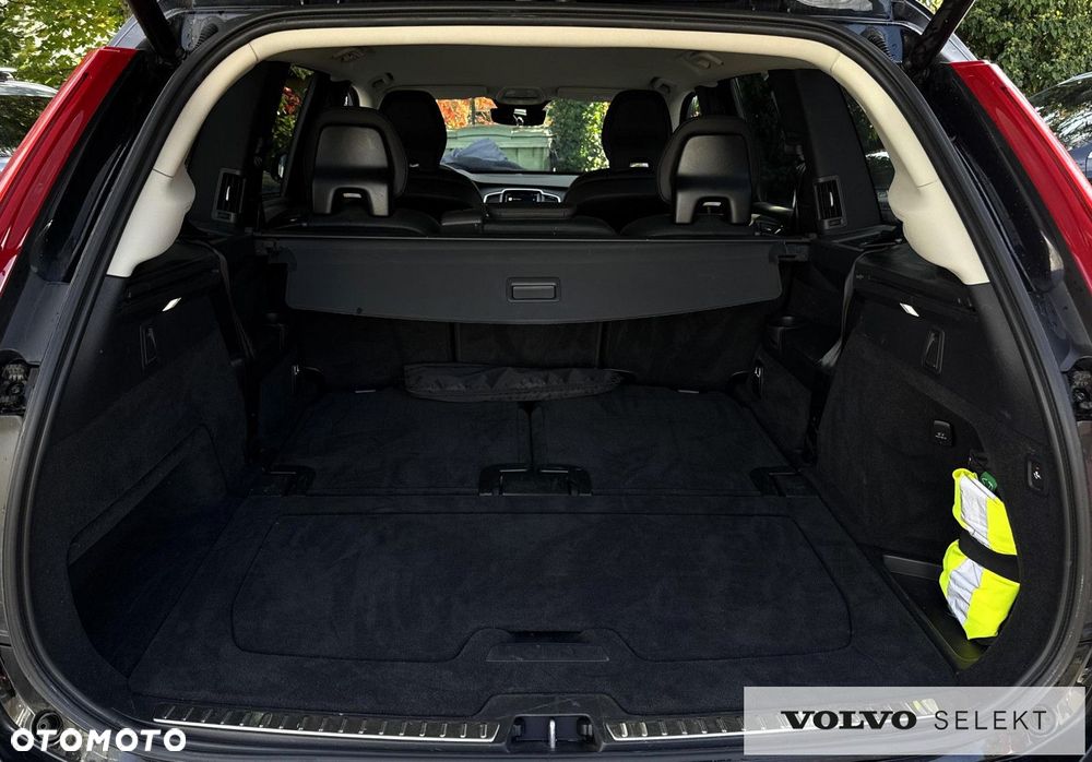 Volvo XC 90 - 33