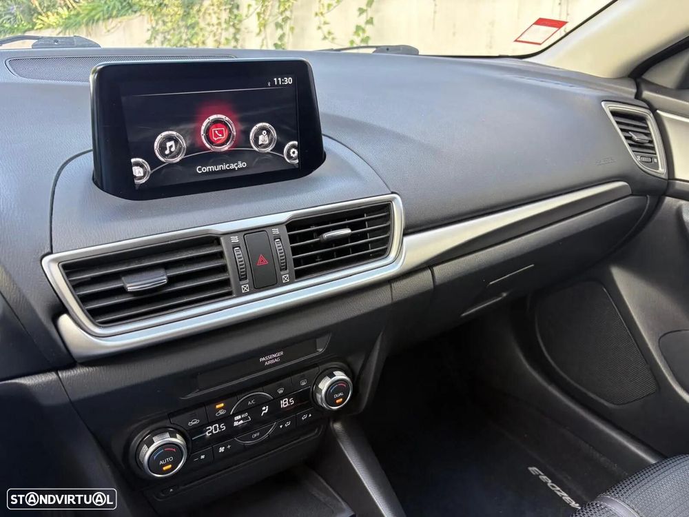 Mazda 3 Hatchback 1.5 Sky-G Evolve HS Navi - 47