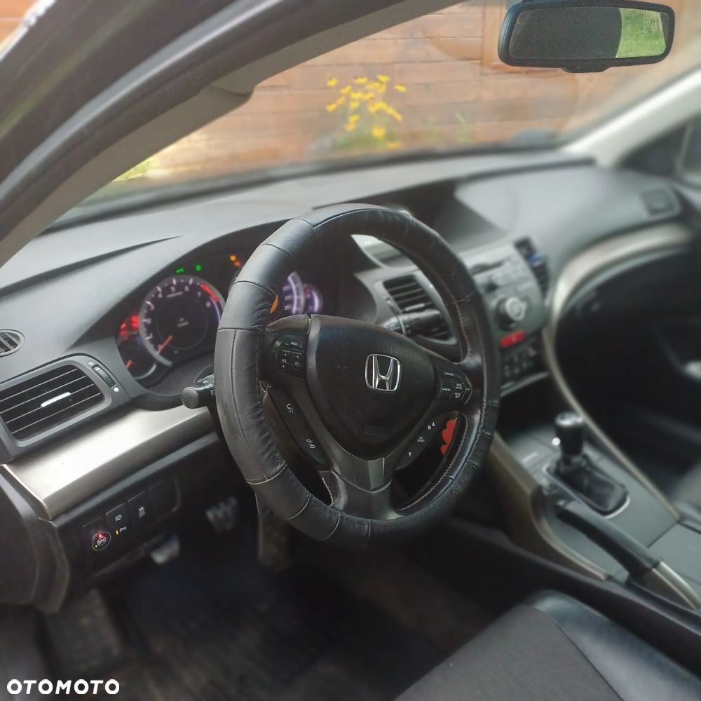 Honda Accord - 19