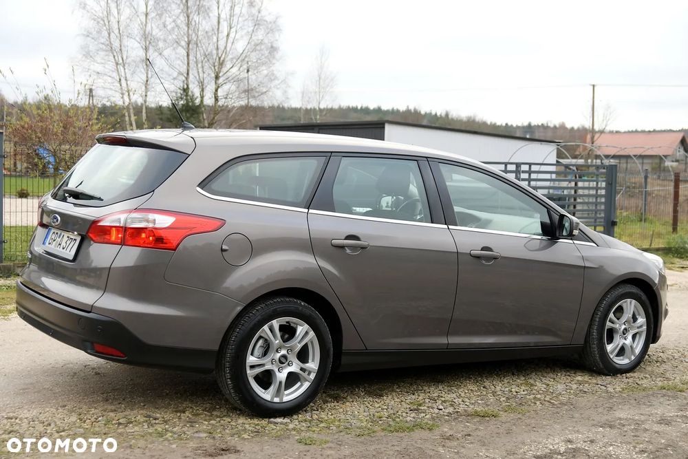 Ford Focus 1.6 Ti-VCT Titanium - 9