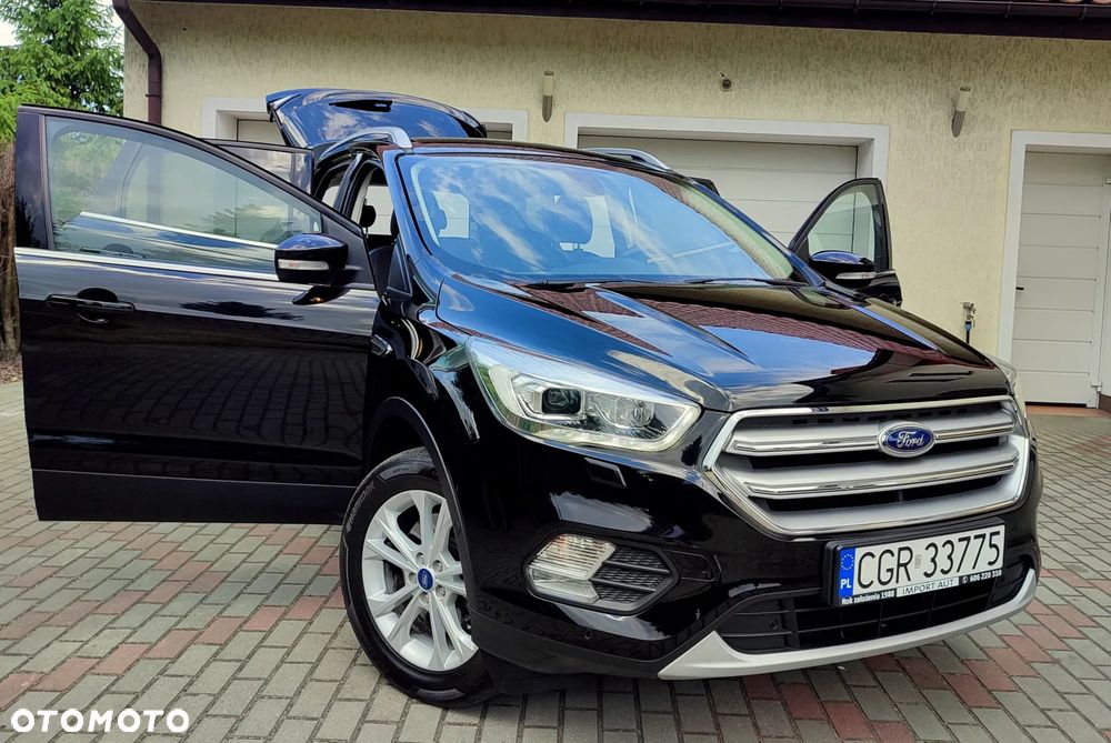Ford Kuga 1.5 EcoBoost 4x4 Titanium - 4