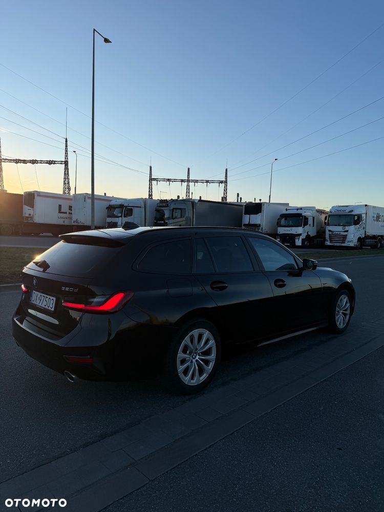 BMW Seria 3 320d xDrive - 21