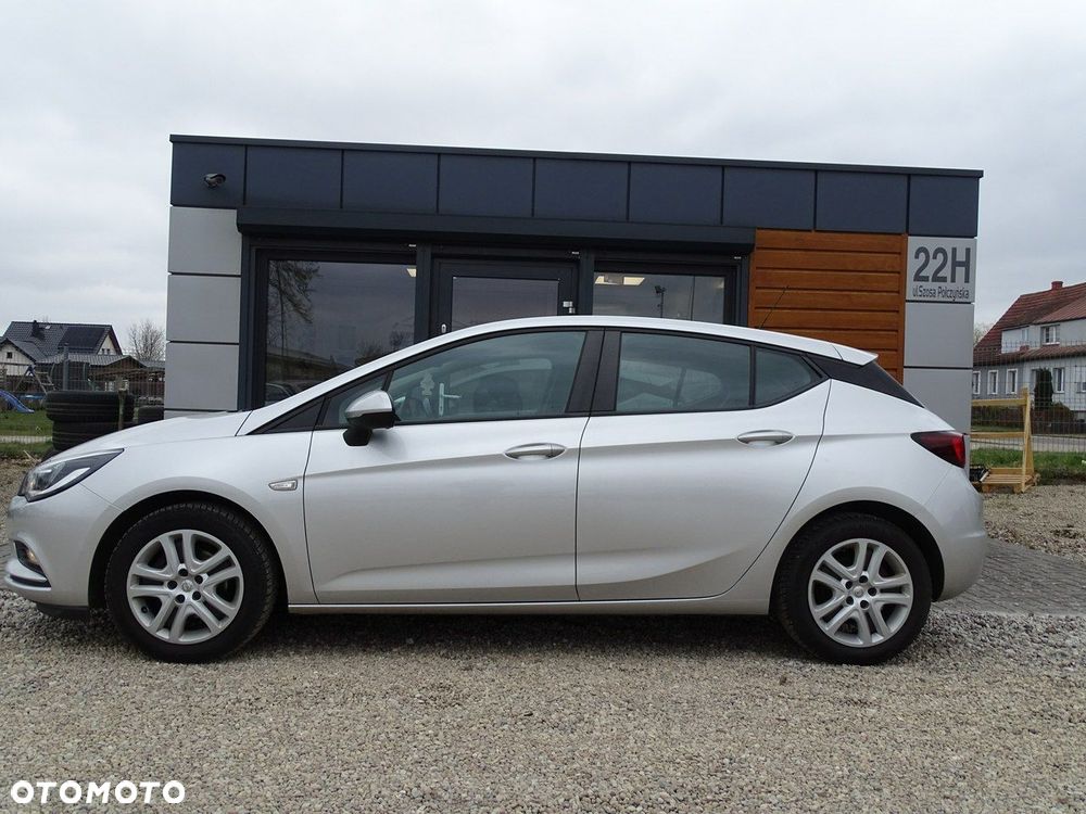 Opel Astra - 4