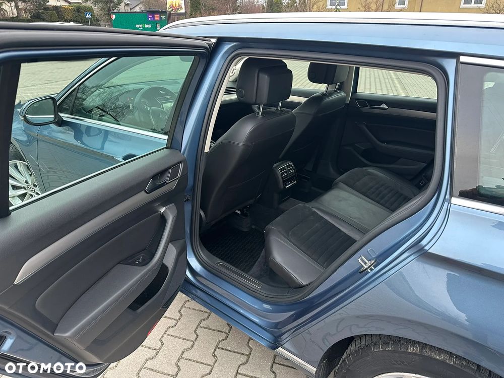 Volkswagen Passat 2.0 TDI BMT Highline - 20