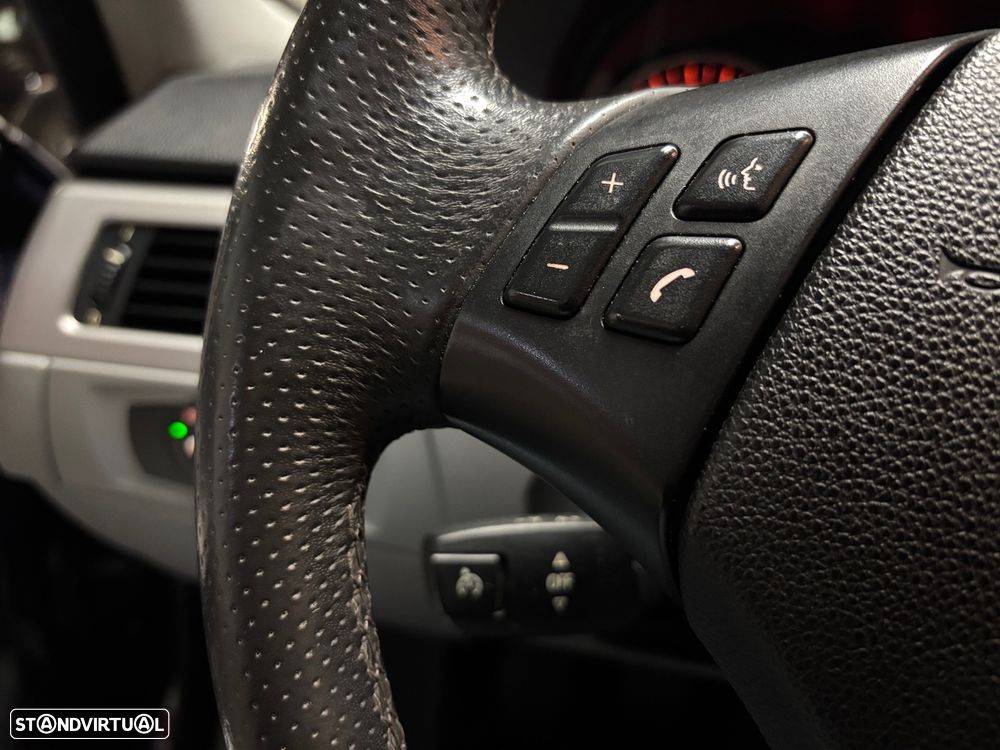 BMW 320 d DPF Edition Fleet Sport - 9