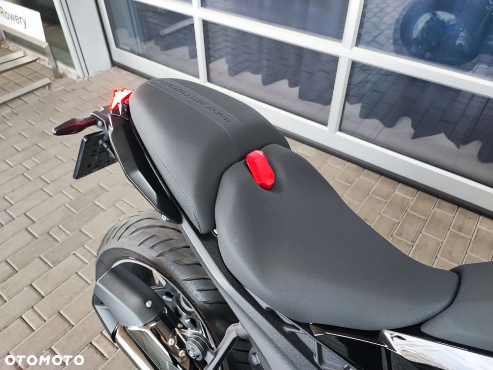 BMW R - 27