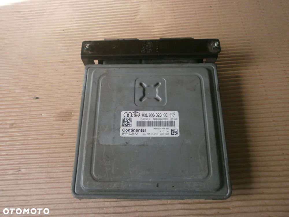 STEROWNIK SILNIKA 03L906023KQ 1.6TDI CAY VW SKODA SEAT AUDI - 1