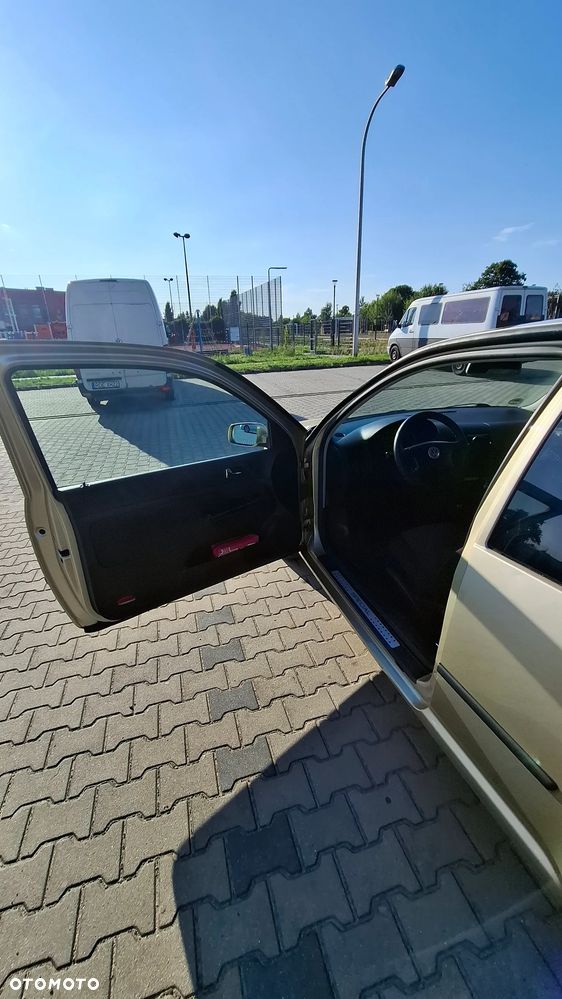 Volkswagen Golf - 8