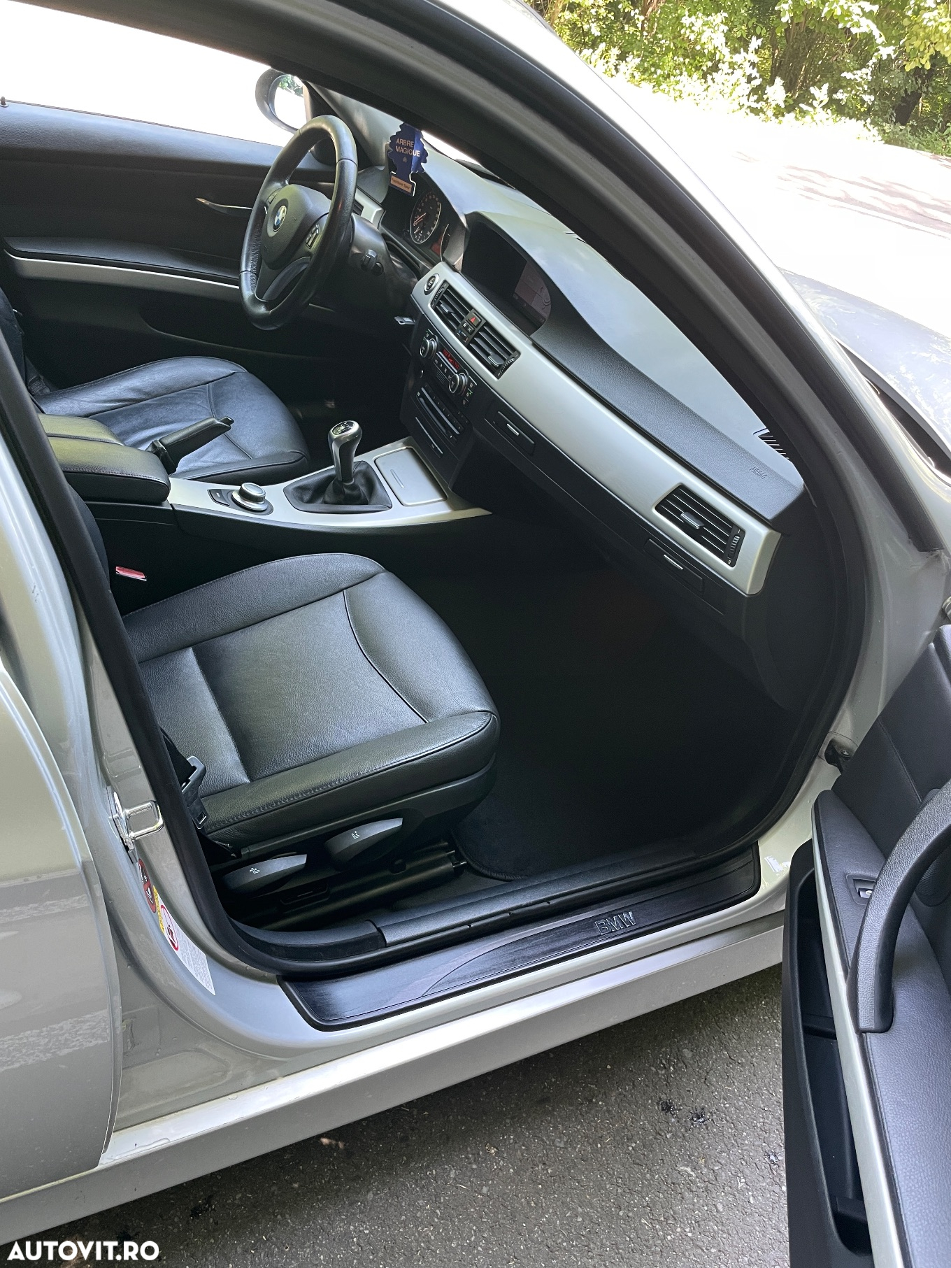 BMW Seria 3 320d - 9