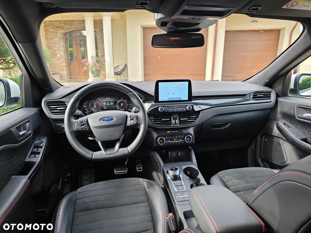 Ford Kuga 2.0 EcoBlue AWD ST-Line X - 32
