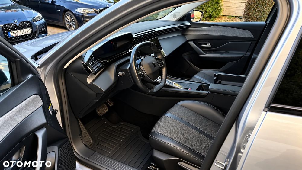 Peugeot 308 BlueHDi 130 EAT8 Allure - 13
